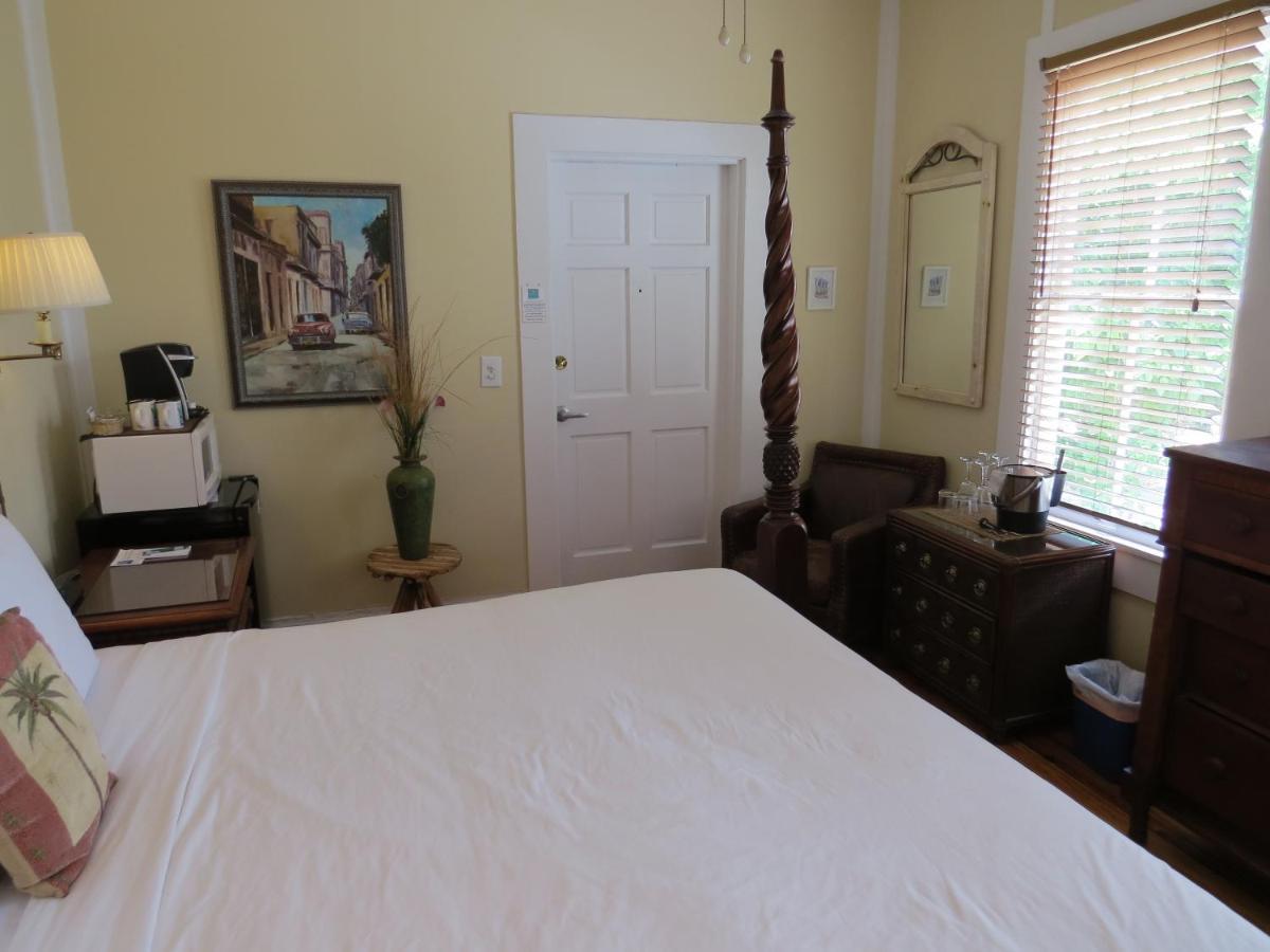 Ambrosia Key West Bed and Breakfast Εξωτερικό φωτογραφία